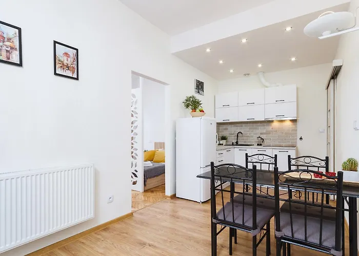 1 Bedroom Apartment - Starowislna 54
